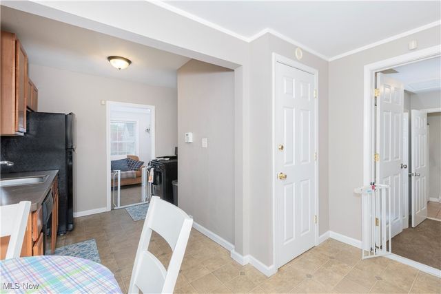 1233 Summit Drive, Mayfield Heights, OH 44124