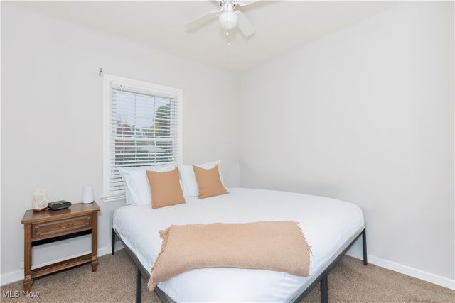 1233 Summit Drive, Mayfield Heights, OH 44124