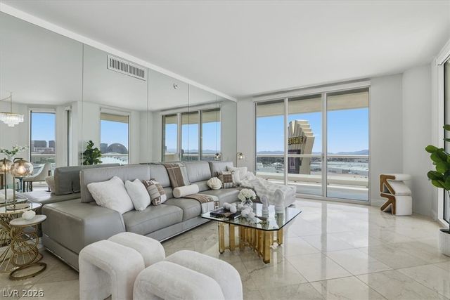 2877 Paradise Road 1505, Las Vegas, NV 89109