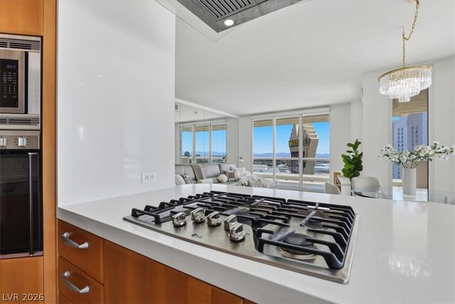 2877 Paradise Road 1505, Las Vegas, NV 89109