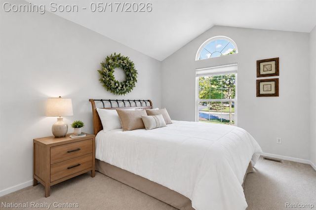 1601 Nottingham Court, Commerce Charter Township, MI 48390