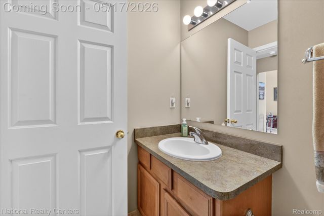 1601 Nottingham Court, Commerce Charter Township, MI 48390