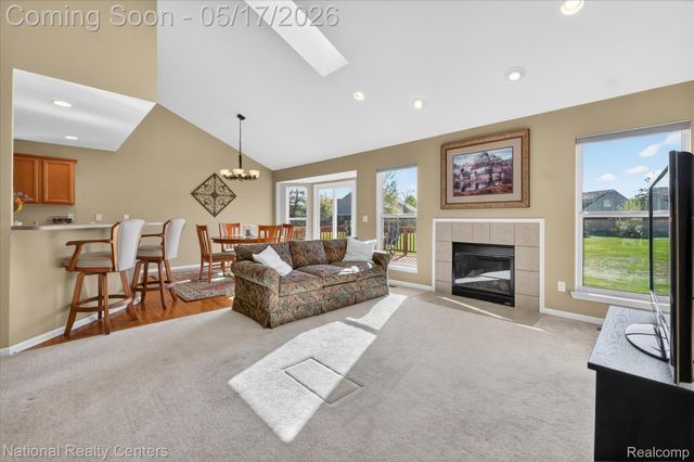 1601 Nottingham Court, Commerce Charter Township, MI 48390