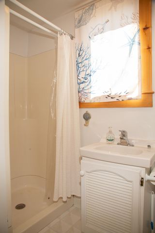 10 Wixon Road, Dennis Port, MA 02639