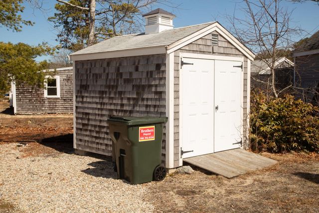 10 Wixon Road, Dennis Port, MA 02639