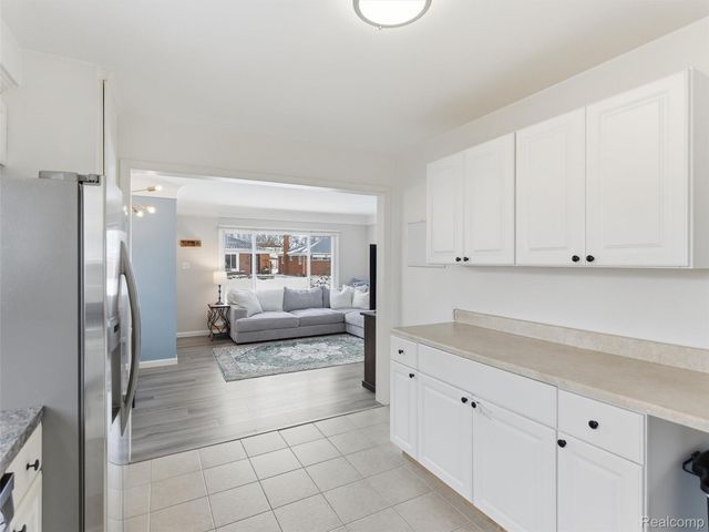 23024 Playview Street, St. Clair Shores, MI 48082