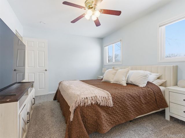 23024 Playview Street, St. Clair Shores, MI 48082