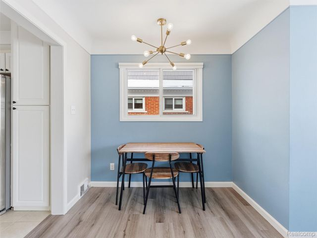 23024 Playview Street, St. Clair Shores, MI 48082