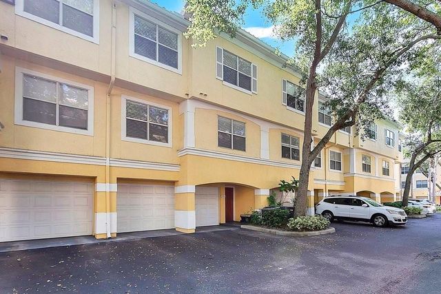 1952 LEGACY COVE DRIVE 1952, Maitland, FL 32751