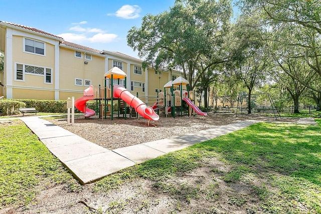 1952 LEGACY COVE DRIVE 1952, Maitland, FL 32751