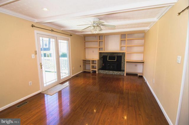 222 APPLE BLOSSOM CT, Vienna, VA 22181