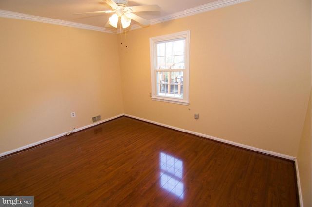 222 APPLE BLOSSOM CT, Vienna, VA 22181