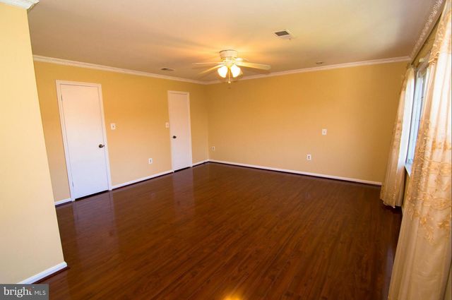 222 APPLE BLOSSOM CT, Vienna, VA 22181