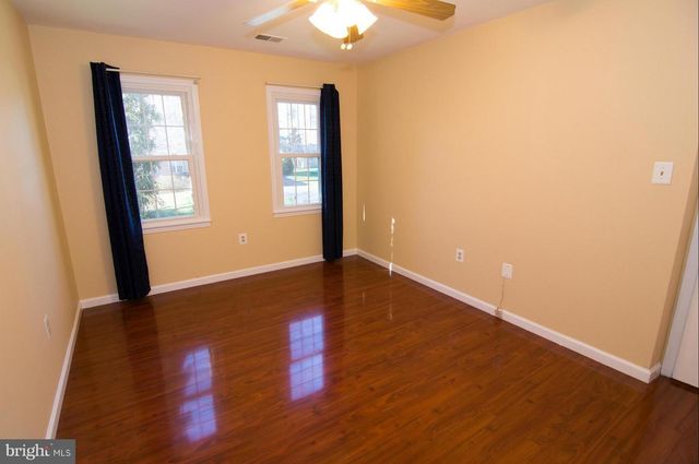 222 APPLE BLOSSOM CT, Vienna, VA 22181