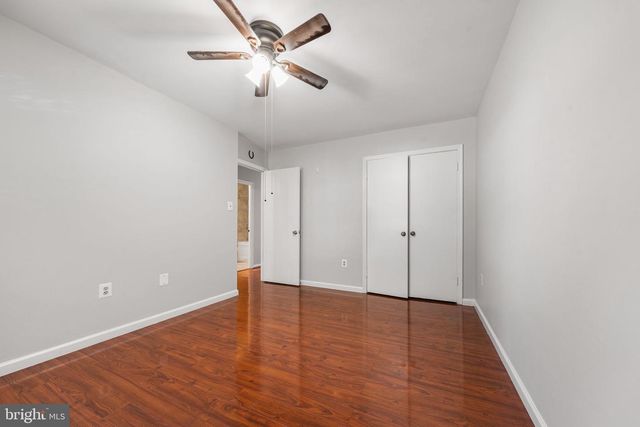 222 APPLE BLOSSOM CT, Vienna, VA 22181