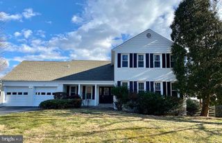 222 APPLE BLOSSOM CT, Vienna, VA 22181