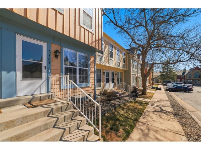6764 S Holland Way, Littleton, CO 80128