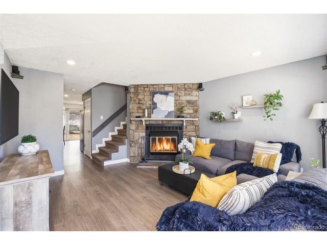 6764 S Holland Way, Littleton, CO 80128