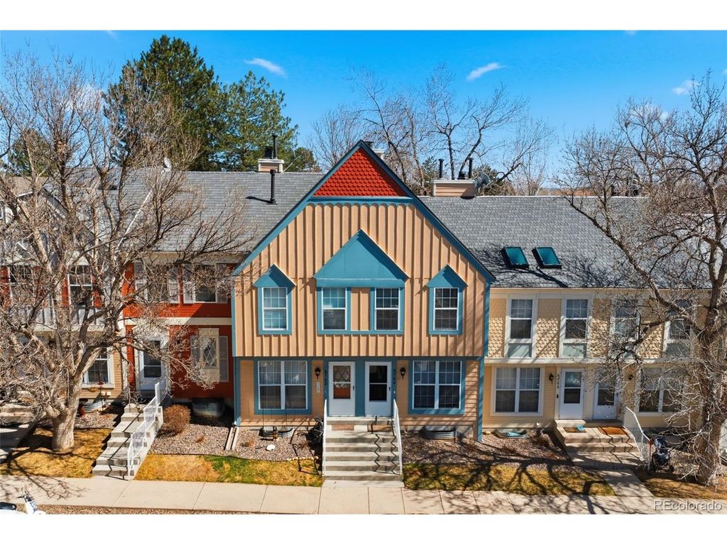 6764 S Holland Way, Littleton, CO 80128