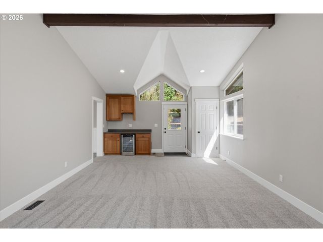 6676 Se 252ND Ave, Gresham, OR 97080