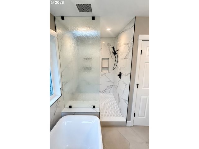 6676 Se 252ND Ave, Gresham, OR 97080