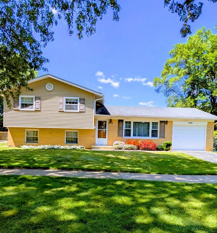476 Raupp Boulevard, Buffalo Grove, IL 60089