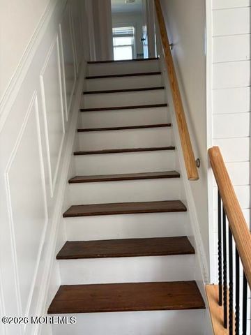 368 Sweetbriar Street, Keyport, NJ 07735