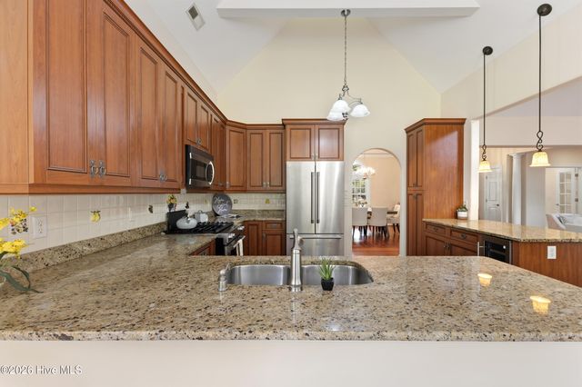 10233 Mariners Cove Court, Belville, NC 28451