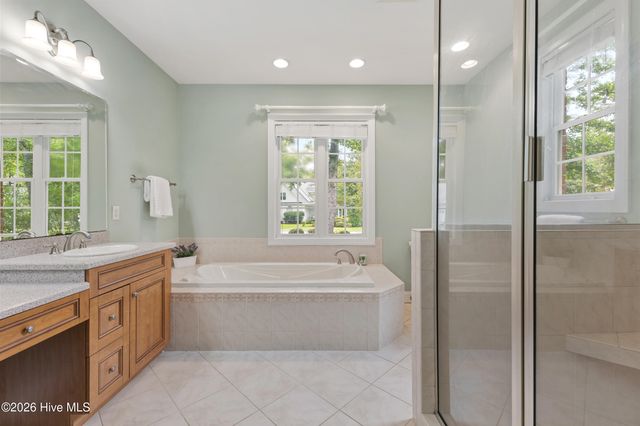 10233 Mariners Cove Court, Belville, NC 28451