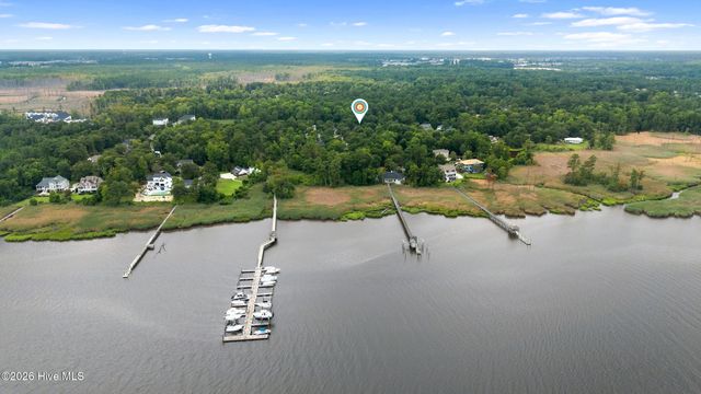 10233 Mariners Cove Court, Belville, NC 28451