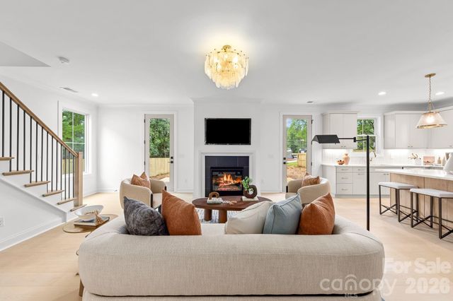 2763 Parkway Avenue, Charlotte, NC 28208
