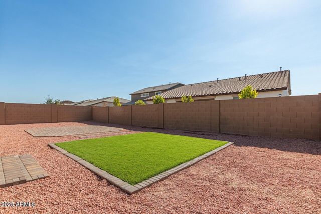 7609 W ODEUM Lane, Phoenix, AZ 85043