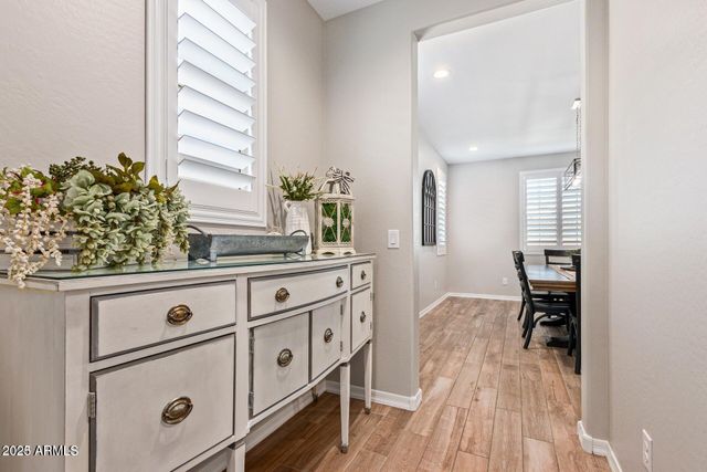 7609 W ODEUM Lane, Phoenix, AZ 85043