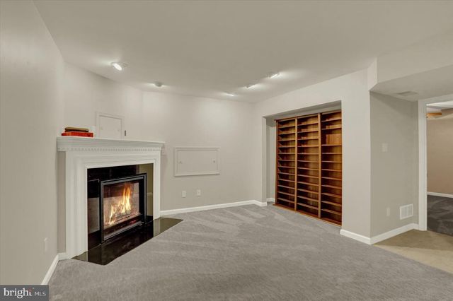 101 HEARTHSTONE CT, Dillsburg, PA 17019