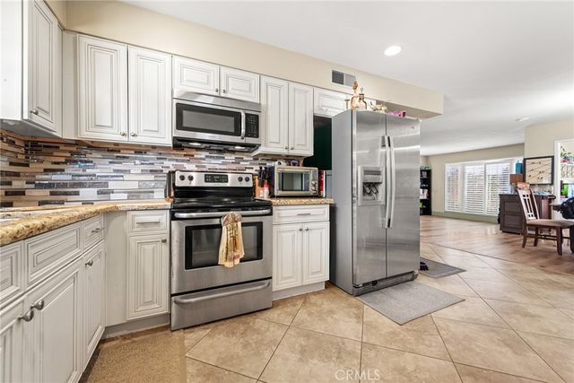 27830 Grosse Point, Menifee, CA 92586