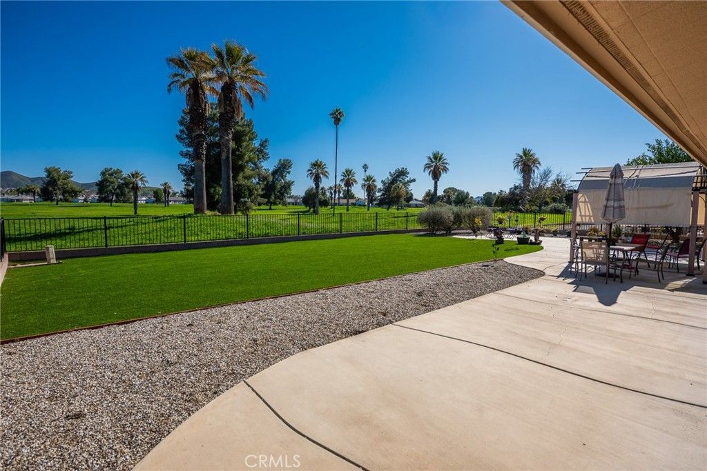 Image 7 of property listing at 27830 Grosse Point, Menifee, CA 92586
