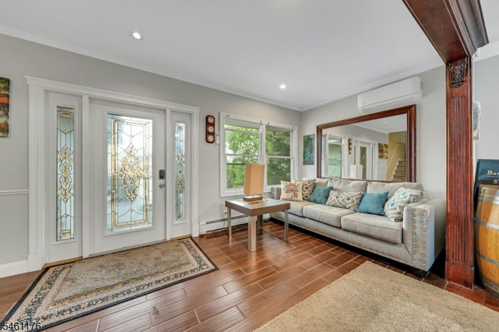 444 Riverside Ave, Lyndhurst Twp., NJ 07071 — photo 3