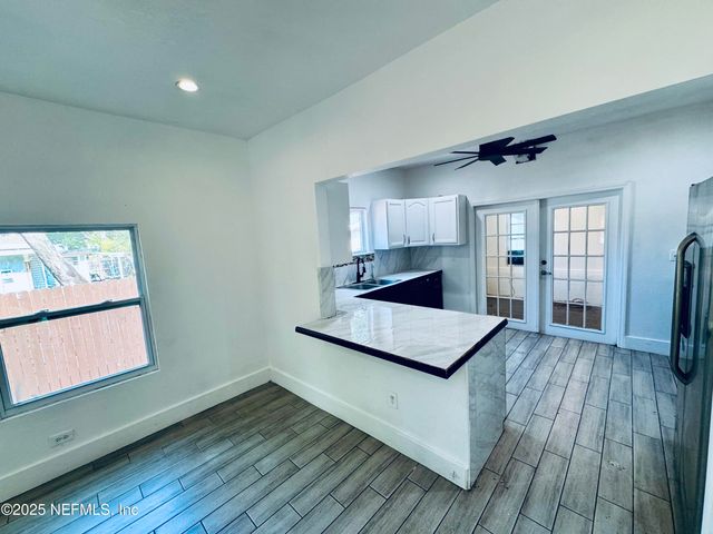1041 E 14TH Street, Jacksonville, FL 32206