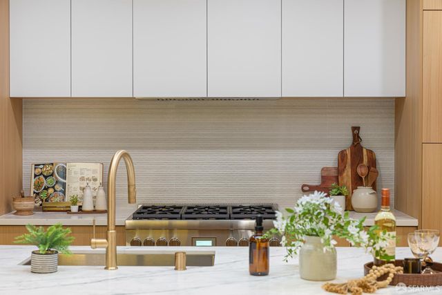 1117 Cayuga Avenue, San Francisco, CA 94112