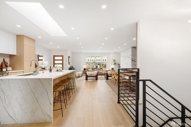 1117 Cayuga Avenue, San Francisco, CA 94112