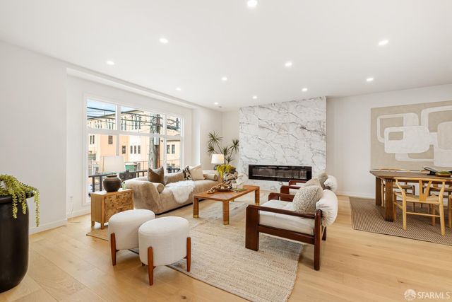 1117 Cayuga Avenue, San Francisco, CA 94112