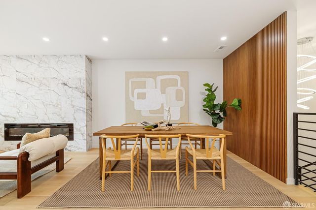 1117 Cayuga Avenue, San Francisco, CA 94112