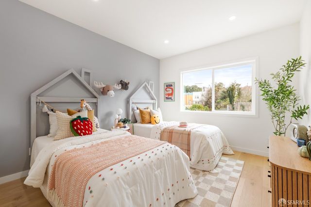 1117 Cayuga Avenue, San Francisco, CA 94112