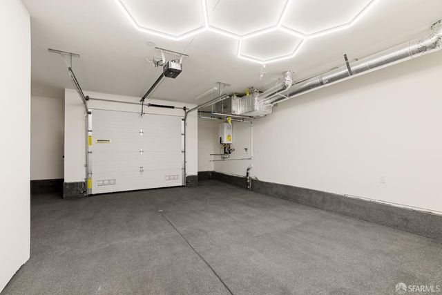 1117 Cayuga Avenue, San Francisco, CA 94112