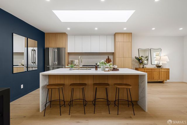 1117 Cayuga Avenue, San Francisco, CA 94112