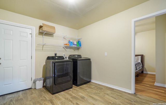 6600 & 6602 Southpoint St., San Antonio, TX 78229