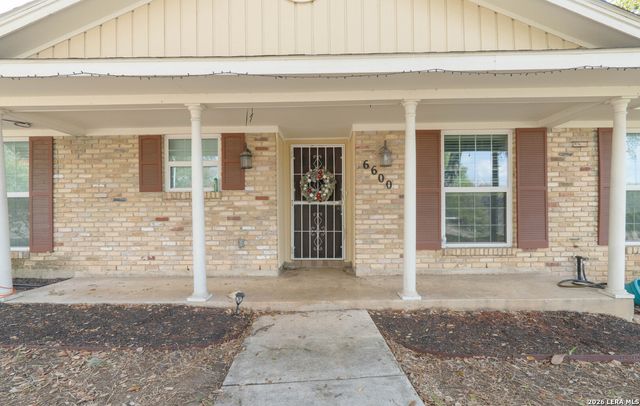 6600 & 6602 Southpoint St., San Antonio, TX 78229