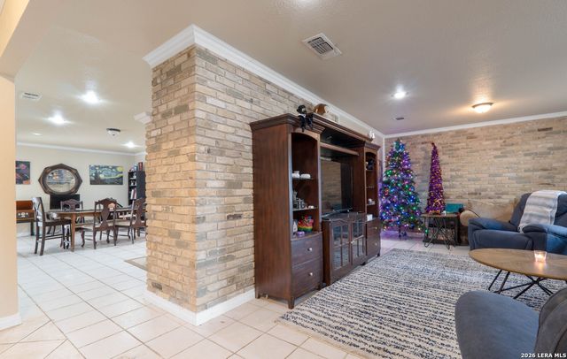 6600 & 6602 Southpoint St., San Antonio, TX 78229