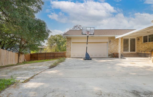 6600 & 6602 Southpoint St., San Antonio, TX 78229