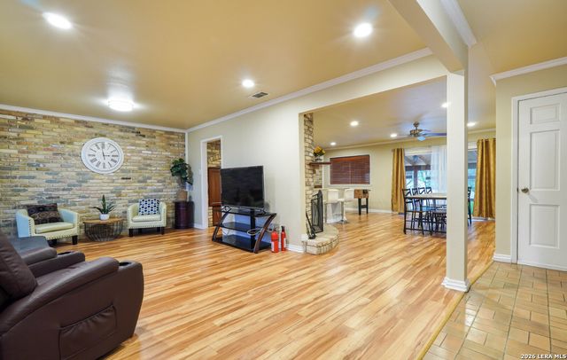 6600 & 6602 Southpoint St., San Antonio, TX 78229
